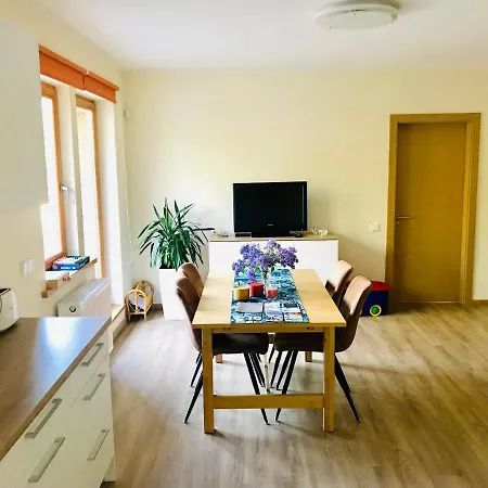 Apartmán Family 100m From The *